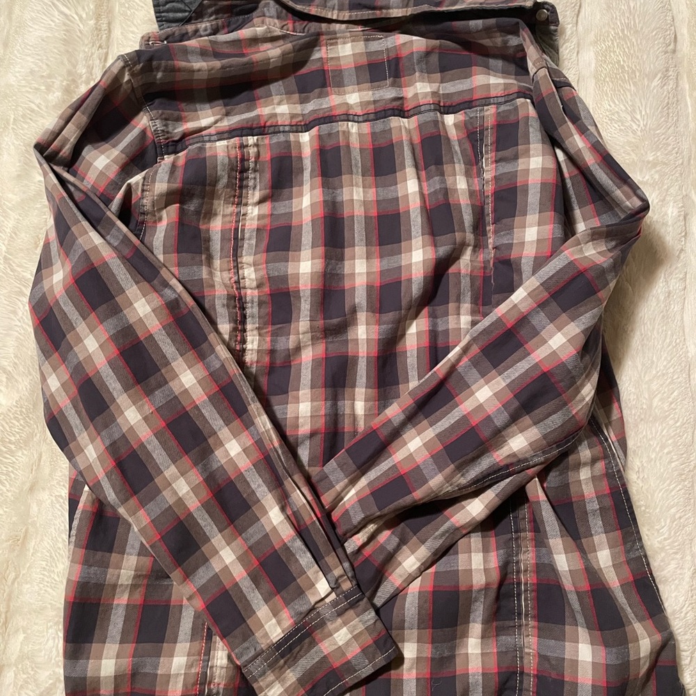 Buffalo brand shirt, plaid pattern